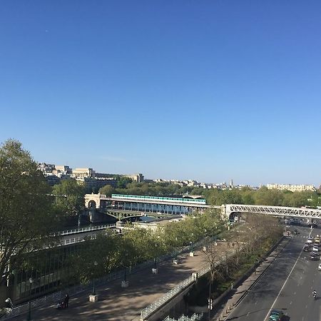 Appartement Tour Eiffel Quais De Seine Paris Room photo