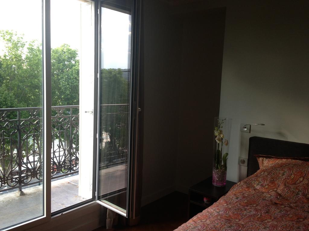 Appartement Tour Eiffel Quais De Seine Paris Room photo